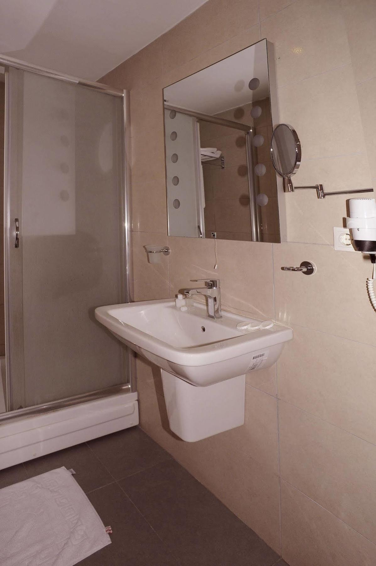 Hotel Davos Istanbul Eksteriør billede